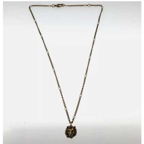 Gold Lion Gucci Chain Necklace - Picture 2 of 4